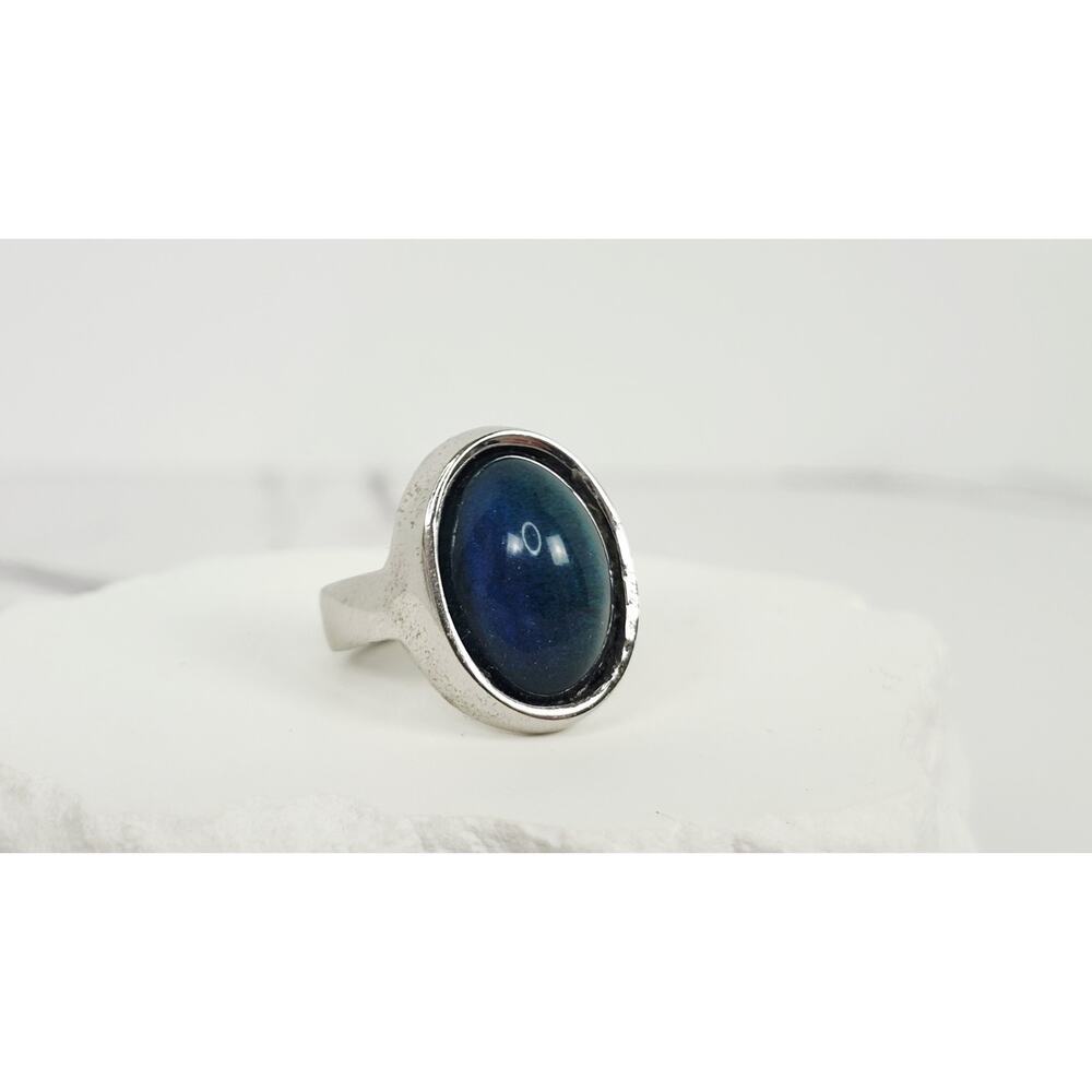 Vintage 1970s Retro Color Changing Oval Cabochon Mood Ring Silver Tone Size 8 - Picture 14 of 16